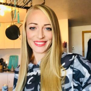 Meet your Posher, Nikki